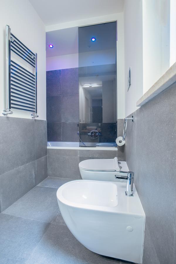 Al Qasr- Design And Luxury Apartment Палермо Екстериор снимка